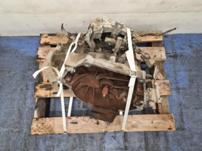 Honda accord viii 2.0b коробка передач передач механічна sm3m фото №1