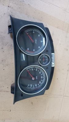 Счетчик opel astra h дизель 3164392 фото №1