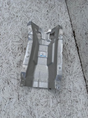 Kuga mk3 защита тепловая глушителя lx6b-s11b04-ac фото №1