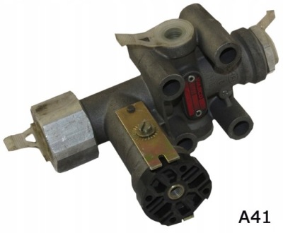 Клапан вирівнювальний підвіска wabco 4640060007 фото №1