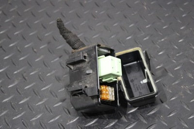 Коробка запобіжників корпус mini countryman r60 2755704 фото №1