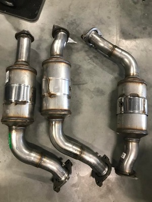 Dodge ram trx каталізатор лівий 6,2 hellcat фото №1