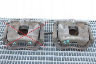 Merc gla x156 2.2cdi супорт гальмівний перед l.p. фото №1