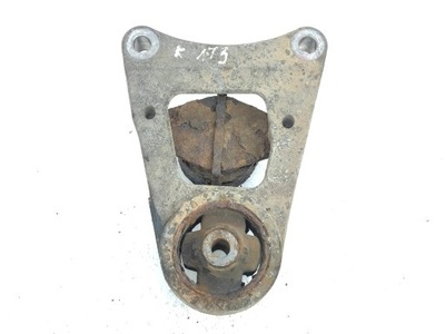 Toyota rav 4 xa30 2006 кронштейн двигуна фото №1