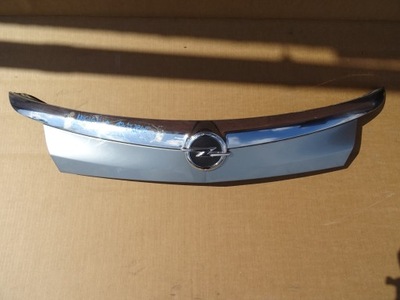 Opel insignia a накладка багажника 13272845 фото №1