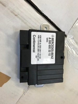 Mercedes w213 w222 модуль блок керування насоса пального фото №1