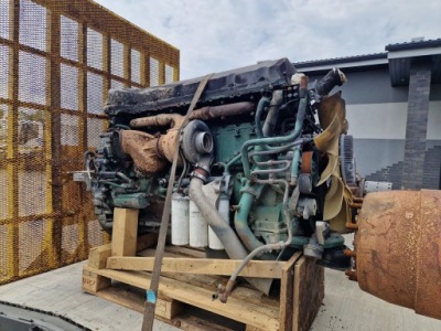 Двигатель двигатель двигатель volvo fm13 fh13 d13a 520 km 520 km euro 4 / 5 фото №1