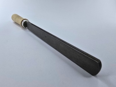 Pilnik do koronowania progów gitary - Befana