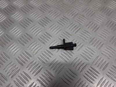 Датчик температури audi a4 b7 2.0 фото №1