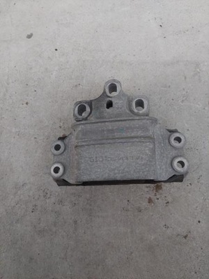 Audi q3 8u 2.0 tdi подушка кронштейн двигуна 8j0199555l фото №1