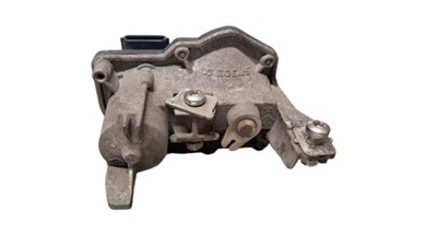 Renault trafic iii 2.0 dci 2022 r дроссельная заслонка выхлоп 147b08010r фото №1