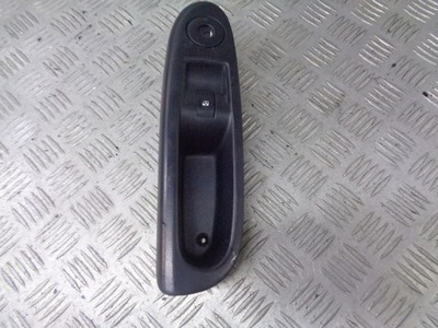 Панель керування скло правий перед renault clio ii фото №1