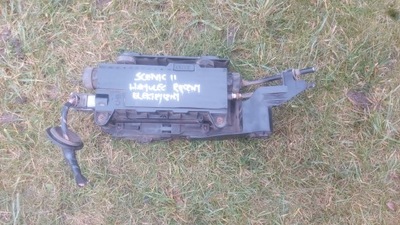 Моторчик тормоза ręcznego-renault scenic 2 ii 8200418647;05264790840 фото №1