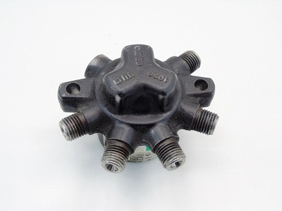 Распределитель топлива 1.5 dci sandero logan clio note фото №1