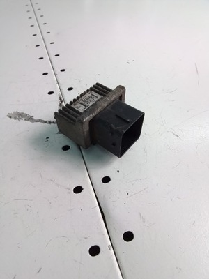 L856 реле свеча накаливания renault master iii 110678071r фото №1