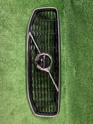 Решётка радиатора решётка радиатора volvo xc60 2 фото №1