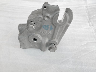 Кронштейн двигуна 9805300880 toyota proace 2,0d4d оригінал фото №1