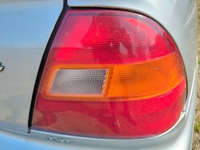 Лампа правая задняя honda civic vi 97r фото №1