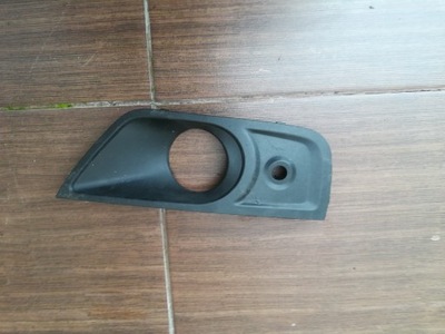 Решётка бампера противотуманной фары левая перед renault master iii lift 20- оригинальный номер фото №1