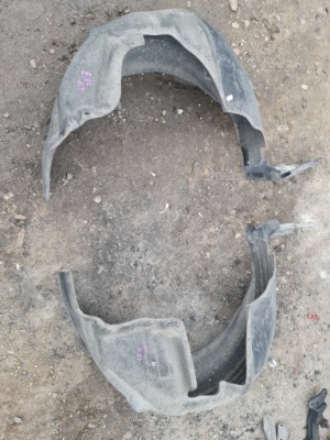 Подкрылок левый правый задняя bmw e87 2.0d 08' фото №1