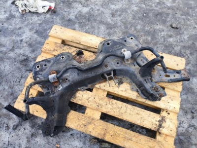 Jeep renegade подрамник подрамник подрамник jeep renegade 1,6b ? фото №1