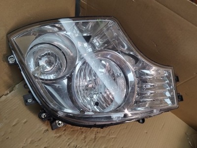 Mercedes w960 actros mp4 лампа перед права фото №1