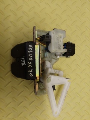 Volvo xc70 замок задний крышки 999066622 фото №1