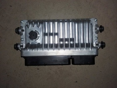 Бортовий комп'ютер блок керування lexus is toyota 89661-53p70 фото №1