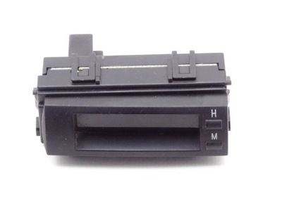 Toyota prius ii 03-09 приборная панель часы фото №1