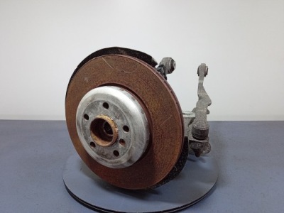 Bmw 5 f11 touring поворотный кулак левая задний  задняя ступица 6780357 фото №1