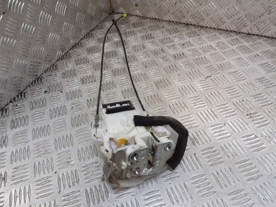 Замок двері правий перед subaru impreza gh 2pin фото №1