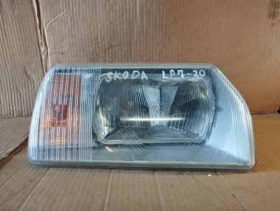 Лампа права передня правий перед skoda favorit 443311781102 фото №1