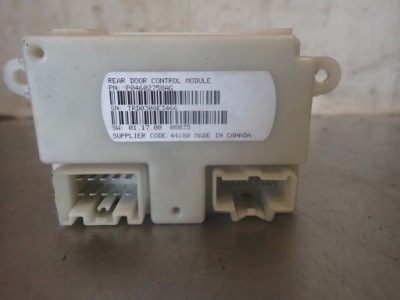 Town&country модуль дверь chrysler оригинальный номер p04602758ag фото №1