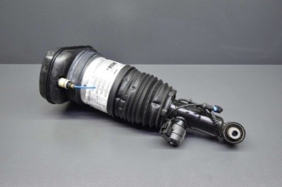 Амортизатор правий задня bmw x7 g07 2293km фото №1