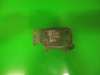 Радиатор масла 3.0tdi bkn audi a4 b7 a6 c6 фото №1