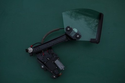 Aston martin 4g43-n29751-ba фото №1