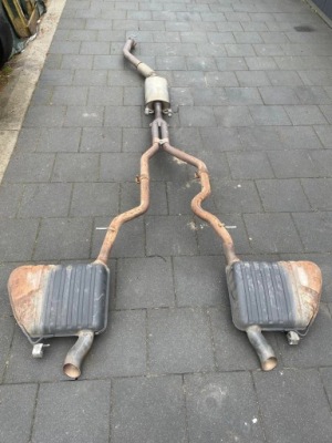 Выхлоп kompletny гаситель range rover velar l560 j8a2-5k243-xg фото №1