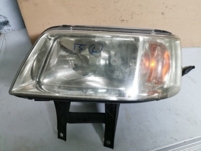 Фара лампа права ліва vw t5 multivan europa фото №1