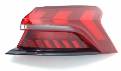 Лампа led права задня audi e-tron gt 4j3945092 фото №1