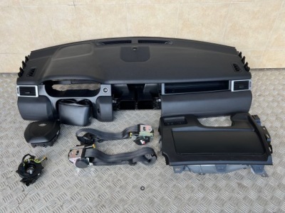 Панель приладів консоль панель приладів land rover discovery sport фото №1