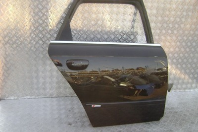 Audi a4 b7 kombi - дверь задние правое фото №1