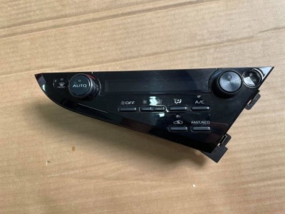 Toyota camry viii xv70 2017- панель кондиционера фото №1