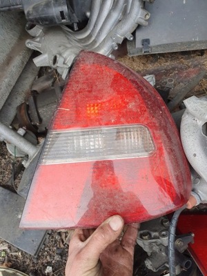 Лампа правая задняя кузовная carisma lift 2001 chb фото №1