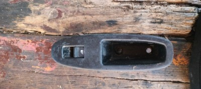 Перемикач скло alfa romeo оригінальний номер 156055038 фото №1