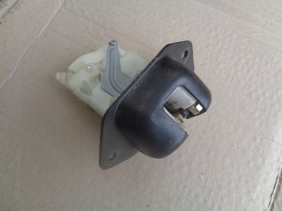 Nissan note e11 замок крышки задний задняя oryg. фото №1