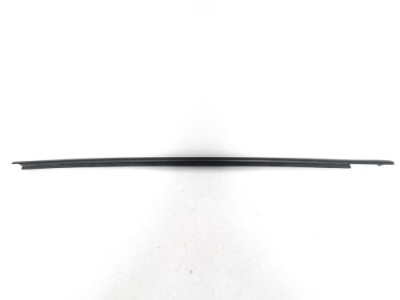 Toyota yaris iv 4 cross 20- молдинг ущільнювач скло права перед оригінальна фото №1