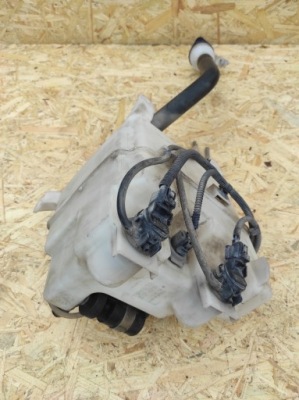 Бак омывателя lexus rx ii фото №1