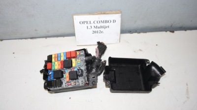 Коробка предохранителей opel combo d 1.3 mj 162nzn1 фото №1