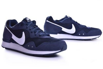 BUTY NIKE Venture Runner (CK2944 400) r. 42,5