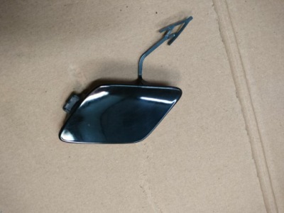 Заглушка фаркоп бампера задняя audi a6 c8 чёрный lakie фото №1